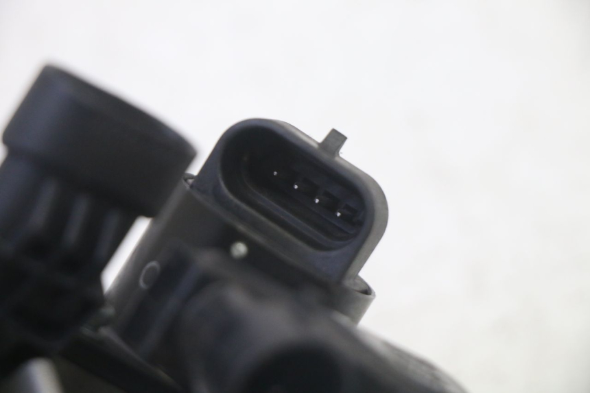 photo de CORPO FARFALLATO QUADRO 4 4D 350 (2015 - 2018) - Altra angolazione