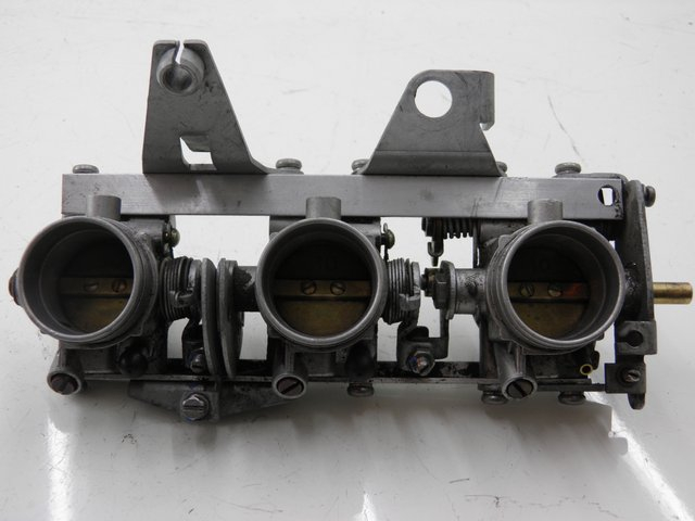 photo de CORPO FARFALLATO BMW K 75 RT ABS 750 (1989 - 1997) - Altra angolazione