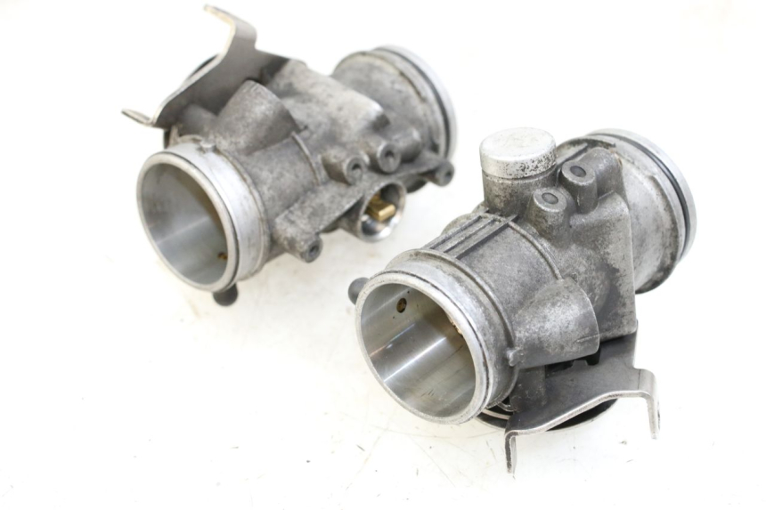 photo de CORPO FARFALLATO BMW R RT ABS 1100 (1996 - 2001) - Zoom sui componenti