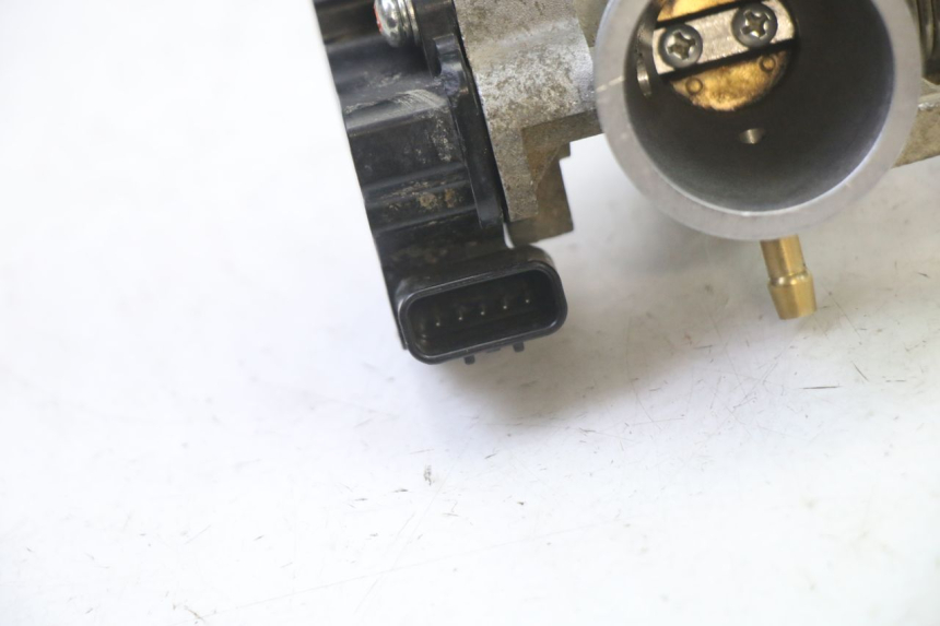 photo de CORPO FARFALLATO MOTRON BREEZY 4T 50 (2021 - 2025) - Primo piano tecnico