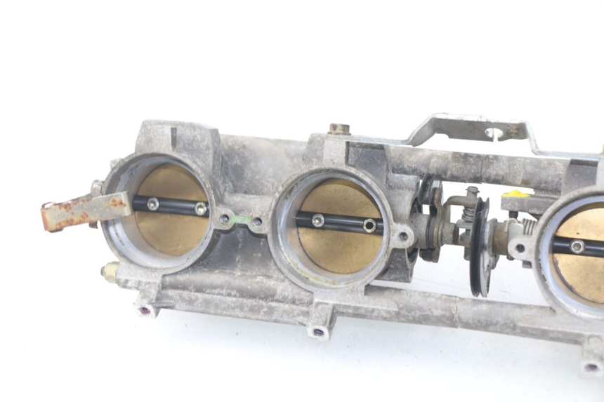 photo de INIEZIONE MV AGUSTA BRUTALE R WALLY 910 (2008 - 2008) - Altra angolazione