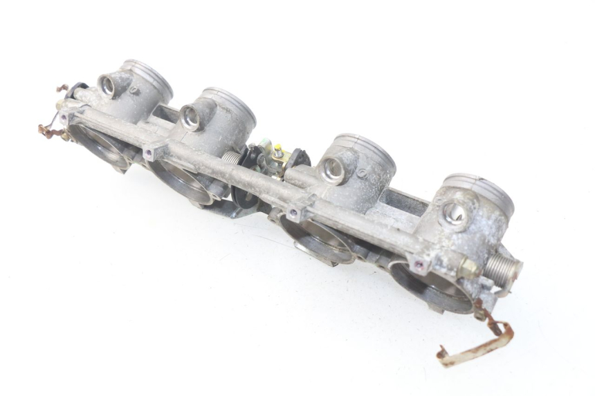 photo de INIEZIONE MV AGUSTA BRUTALE R WALLY 910 (2008 - 2008) - Dettagli dei punti di fissaggio