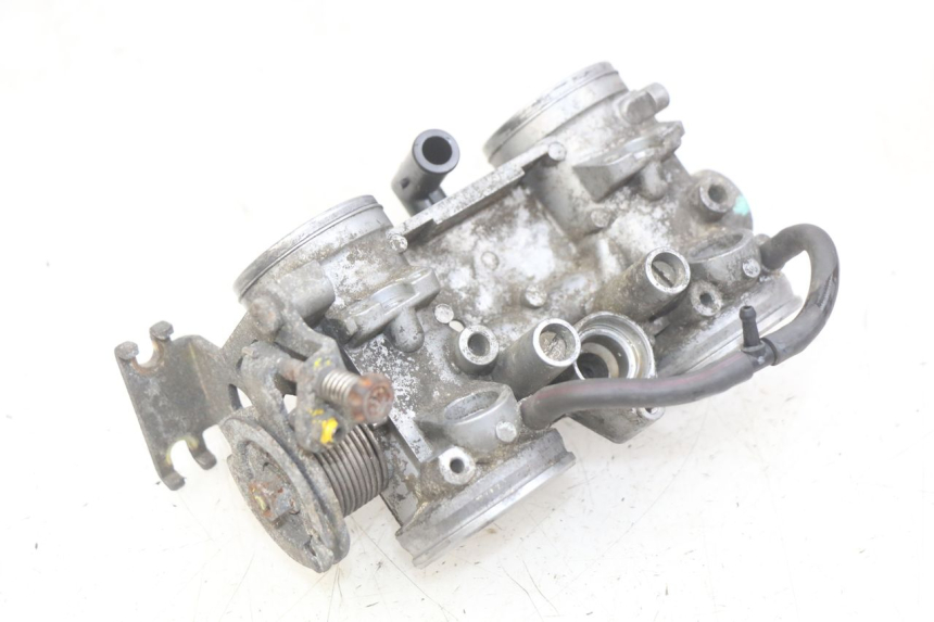 photo de INIEZIONE SUZUKI BURGMAN 650 (2002 - 2004) - Dettagli dei punti di fissaggio