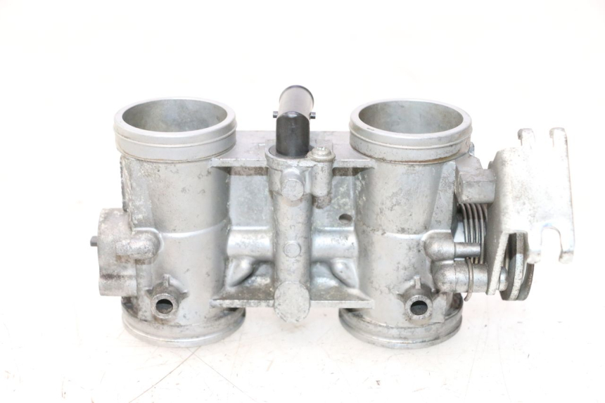 photo de CORPO FARFALLATO SUZUKI BURGMAN EXECUTIVE ABS 650 (2006 - 2012) - Vista d'insieme del prodotto