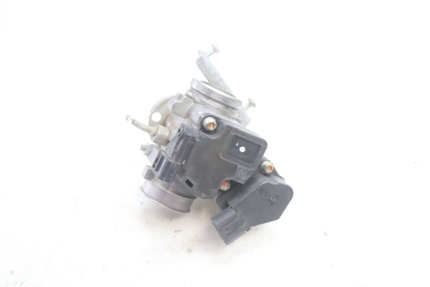 photo de INIEZIONE YAMAHA BW'S BWS 125 (2010 - 2013) - Stato della superficie e materiale