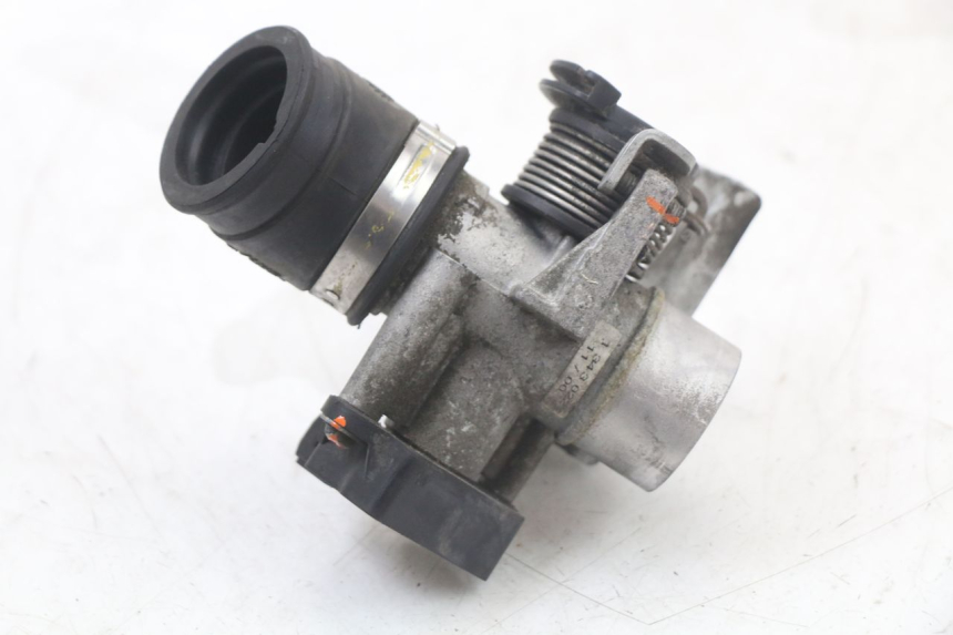 photo de INIEZIONE BMW C1 125 (2000 - 2003) - Ricambio usato controllato