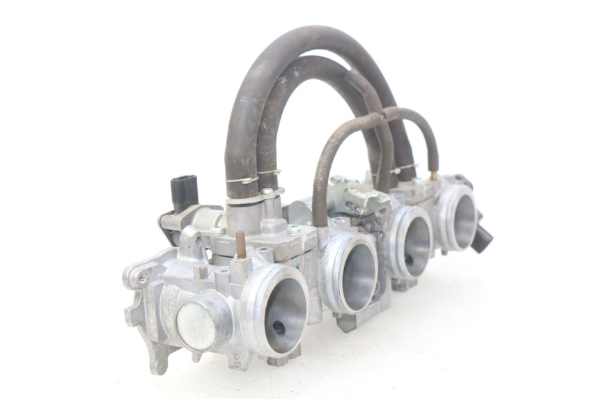 photo de INIEZIONE HONDA CBRF CBR-F PC41 600 (2011 - 2013) - Primo piano tecnico