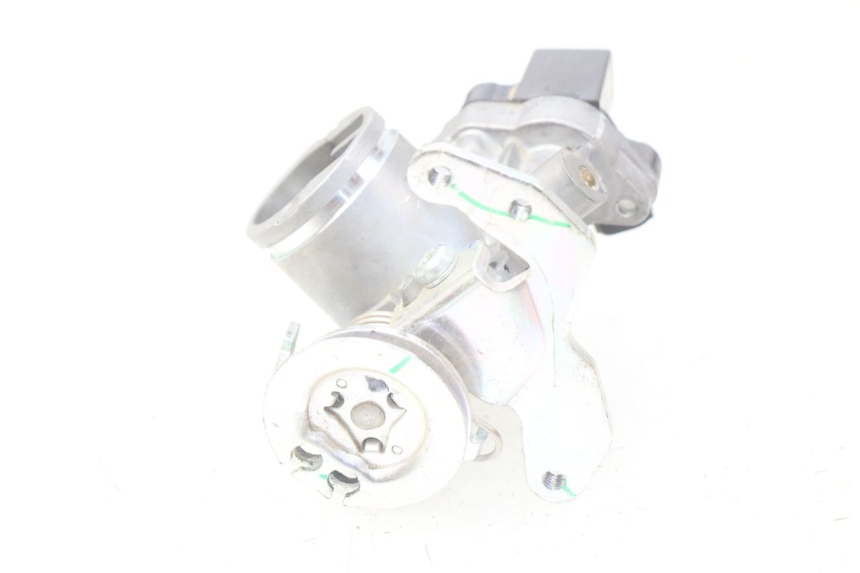 photo de CORPO FARFALLATO HONDA CRF CR-F 125 (2020 - 2021) - Dettagli dei punti di fissaggio