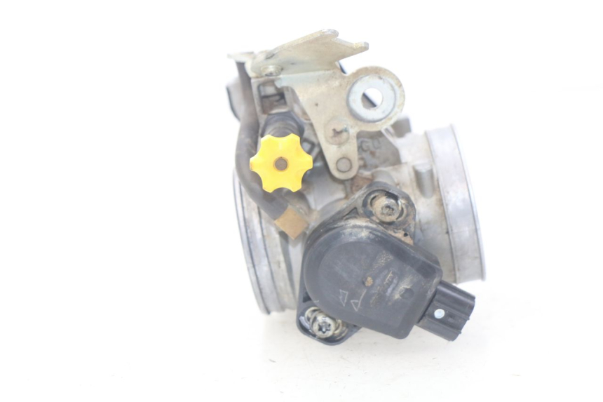 photo de INIEZIONE HONDA CRF 250 (2010 - 2013) - Primo piano tecnico