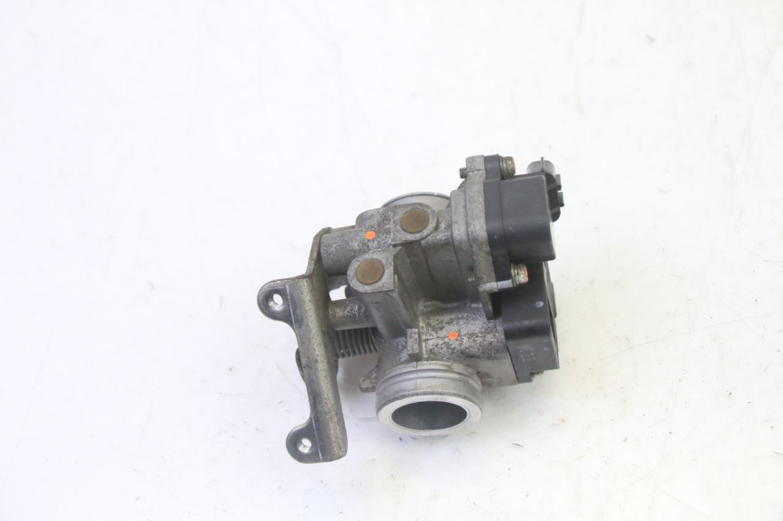 photo de INIEZIONE YAMAHA CYGNUS X INJECTION 125 (2007 - 2013) - Altra angolazione