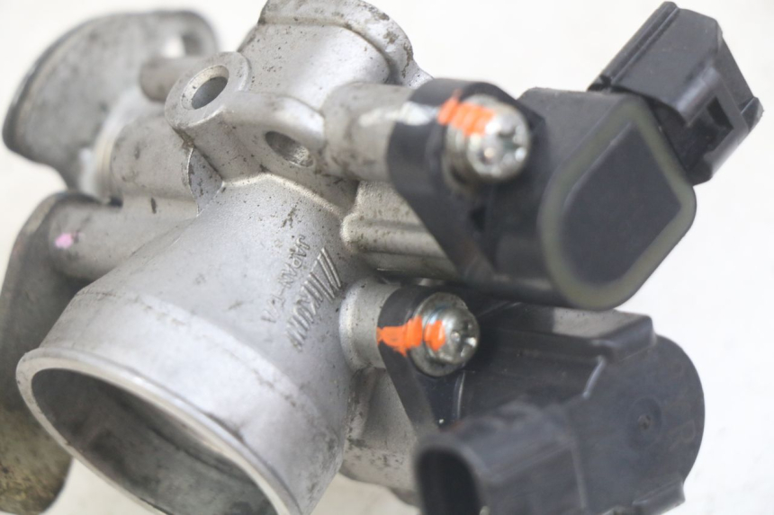 photo de INIEZIONE PEUGEOT DJANGO 4T 50 (2014 - 2019) - Dettaglio del componente