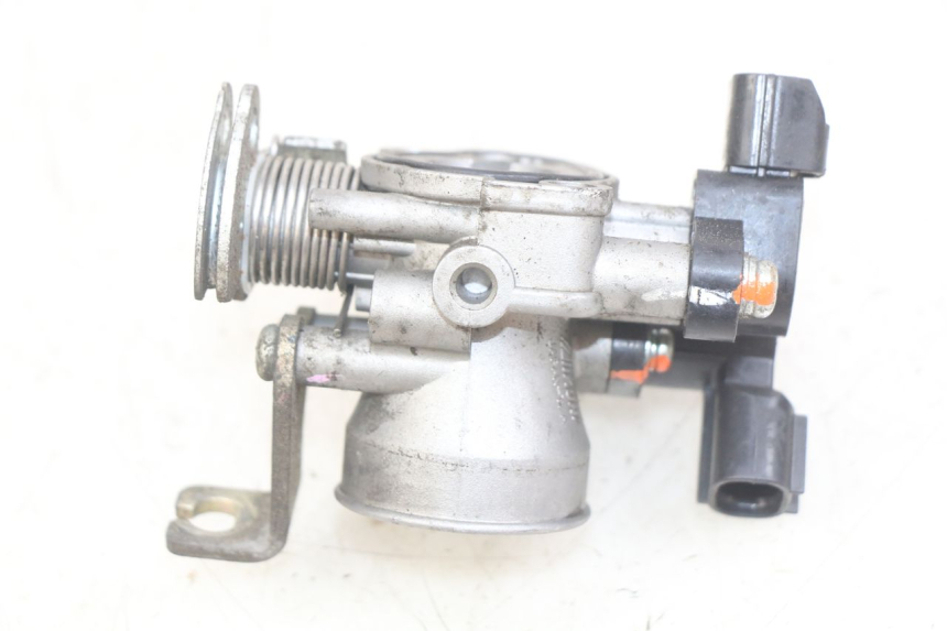 photo de INIEZIONE PEUGEOT DJANGO 4T 50 (2014 - 2019) - Primo piano tecnico