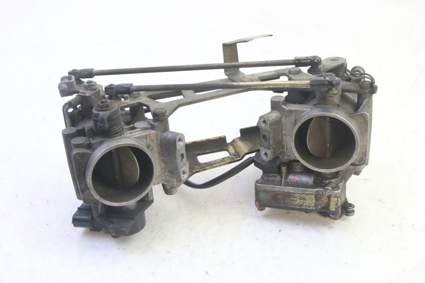 photo de CORPO FARFALLATO SUZUKI DL V STROM 1000 (2002 - 2007) - Vista d'insieme del prodotto