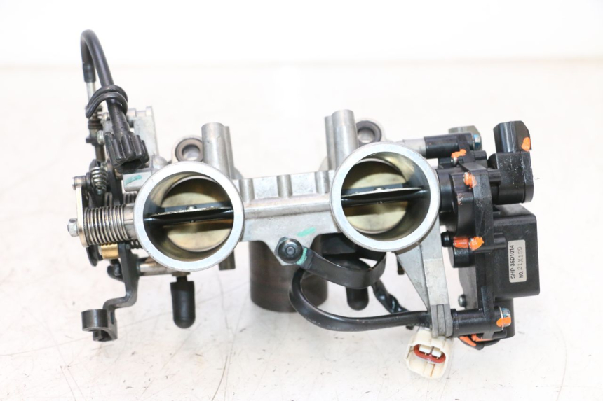 photo de CORPO FARFALLATO KAWASAKI ER-6 ER6 F ABS 650 (2012 - 2016) - Vista principale