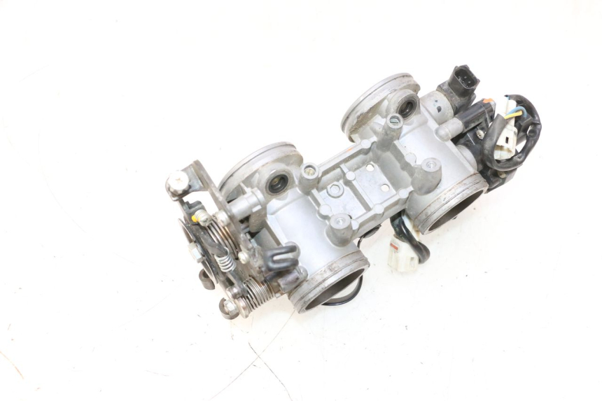 photo de CORPO FARFALLATO KAWASAKI ER-6 ER6 N 650 (2005 - 2009) - Altra angolazione