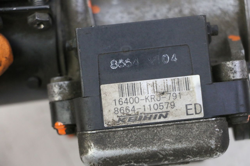 photo de INIEZIONE HONDA FES S-WING SWING ABS 125 (2007 - 2015) - Dettagli dei punti di fissaggio