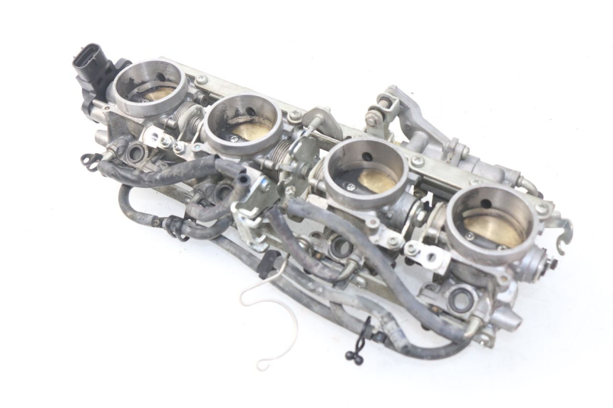 photo de INIEZIONE YAMAHA FJR ABS 1300 (2006 - 2012) - Primo piano tecnico