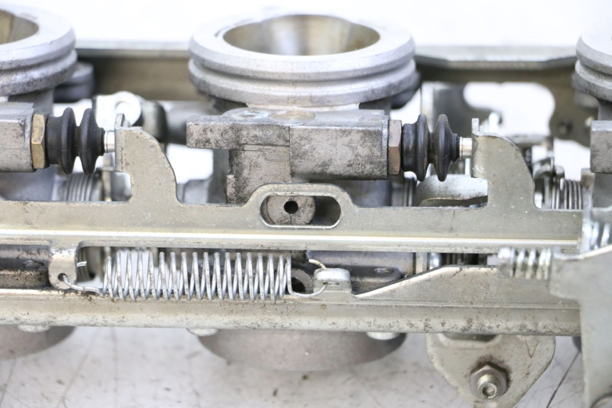 photo de INIEZIONE YAMAHA FJR ABS 1300 (2006 - 2012) - Dettaglio del componente