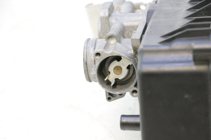 photo de CORPO FARFALLATO HONDA FJS SILVER WING SILVERWING 400 (2005 - 2008) - Stato della superficie e materiale