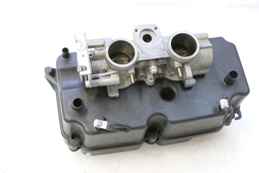 photo de CORPO FARFALLATO HONDA FJS SILVER WING SILVERWING 400 (2005 - 2008) - Altra angolazione