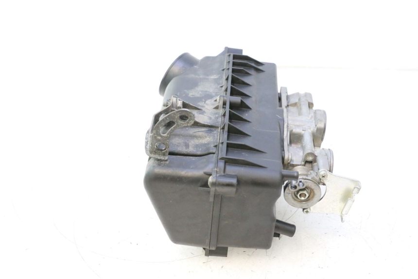 photo de CORPO FARFALLATO HONDA FJS SILVER WING SILVERWING 400 (2005 - 2008) - Primo piano tecnico