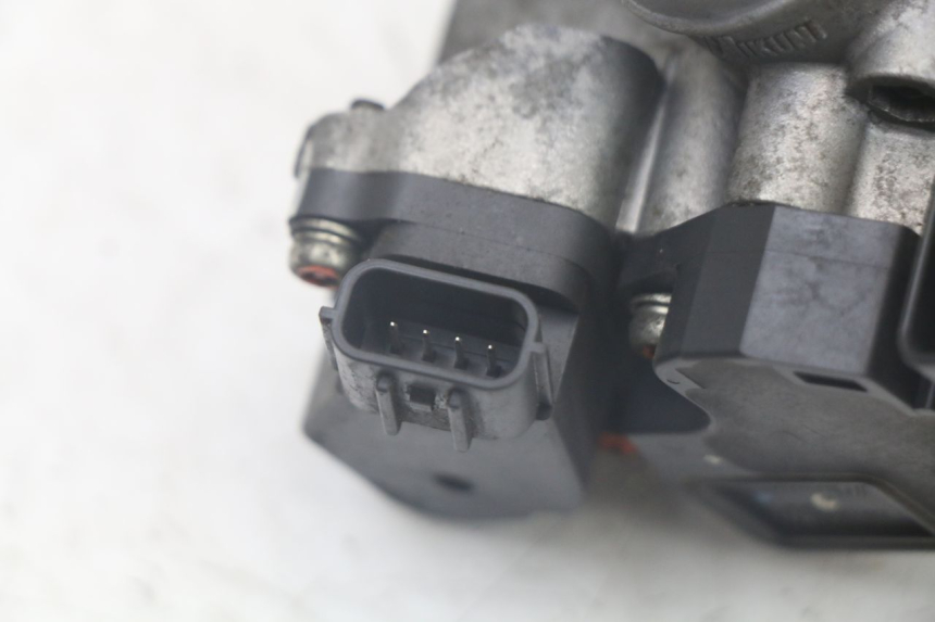 photo de INIEZIONE MBK FLAME X 125 (2004 - 2007) - Dettagli dei punti di fissaggio