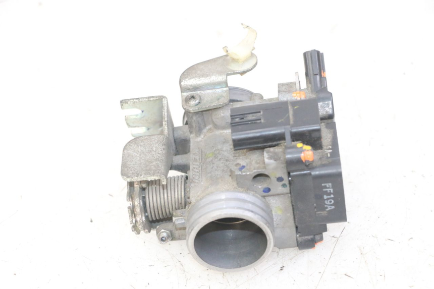 photo de CORPO FARFALLATO HONDA FORZA ABS 300 (2013 - 2017) - Dettaglio del componente