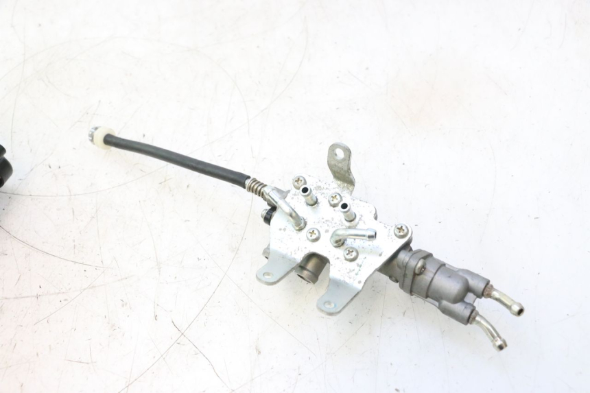 photo de CORPO FARFALLATO YAMAHA FZ8 800 (2010 - 2016) - Ispezione visiva dettagliata
