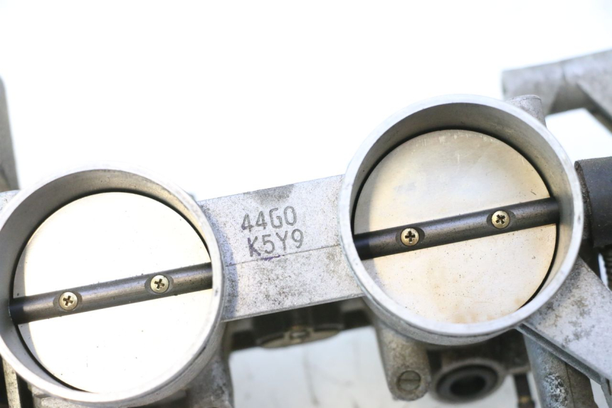 photo de CORPO FARFALLATO SUZUKI GSR 600 (2005 - 2012) - Dettaglio del componente