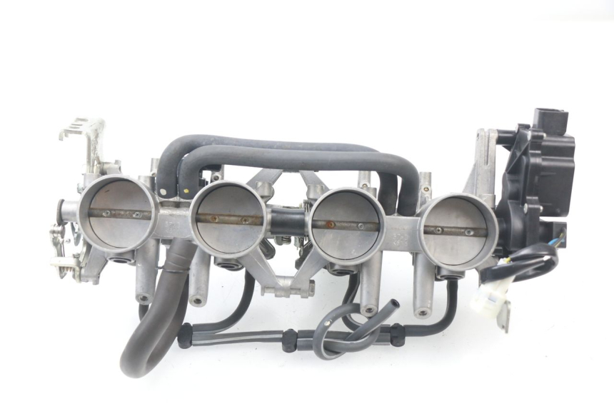 photo de CORPO FARFALLATO SUZUKI GSX-R GSXR 600 (2008 - 2010) - Vista principale