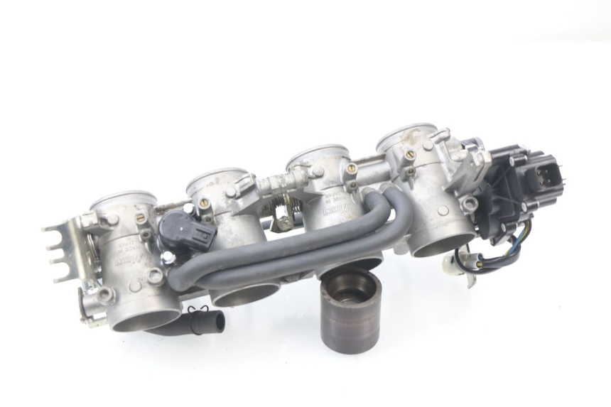 photo de CORPO FARFALLATO SUZUKI GSX-R GSXR 600 (2008 - 2010) - Zoom sui componenti