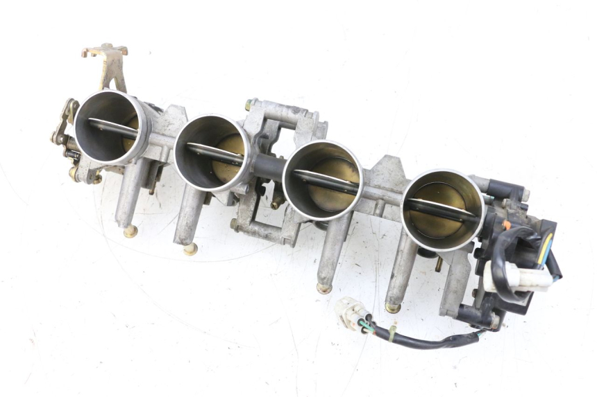 photo de CORPO FARFALLATO SUZUKI GSXR GSX-R 1000 (2003 - 2004) - Dettaglio del componente