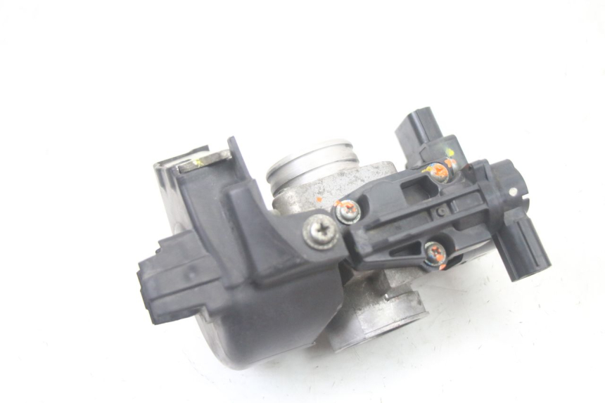 photo de CORPO FARFALLATO HONDA FORZA 125 (2021 - 2025) - Primo piano tecnico