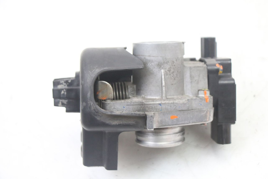 photo de CORPO FARFALLATO HONDA FORZA 125 (2021 - 2025) - Dettagli dei punti di fissaggio