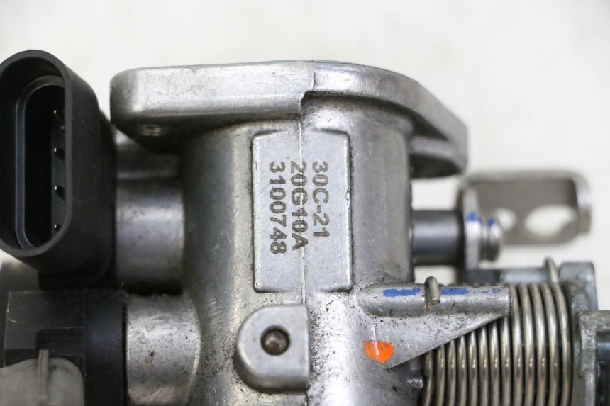 photo de CORPO FARFALLATO KEEWAY K-LIGHT KLIGHT 125 (2018 - 2025) - Dettagli dei punti di fissaggio