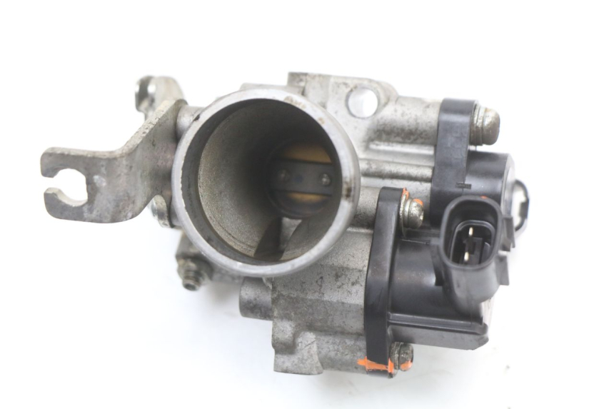 photo de INIEZIONE PEUGEOT KISBEE 4T 50 (2018 - 2022) - Zoom sullo stato d'uso