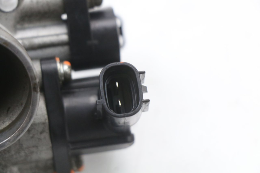 photo de INIEZIONE PEUGEOT KISBEE 4T 50 (2018 - 2022) - Dettagli dei punti di fissaggio