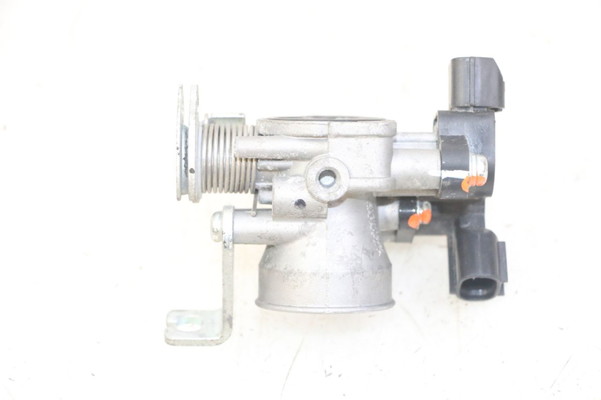 photo de INIEZIONE PEUGEOT KISBEE 4T 50 (2018 - 2022) - Dettaglio del componente