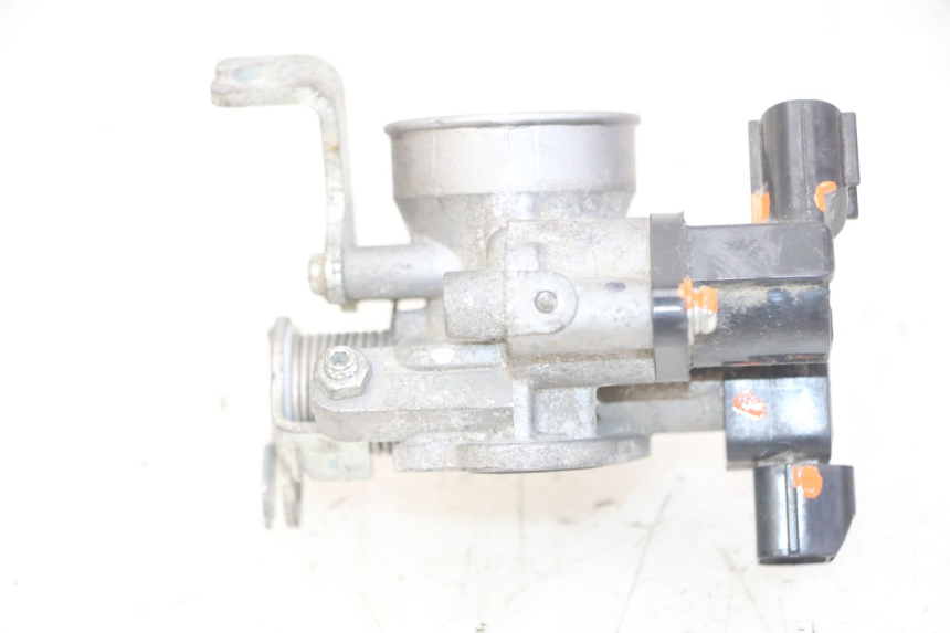 photo de INIEZIONE PEUGEOT KISBEE 4T 50 (2018 - 2022) - Primo piano tecnico