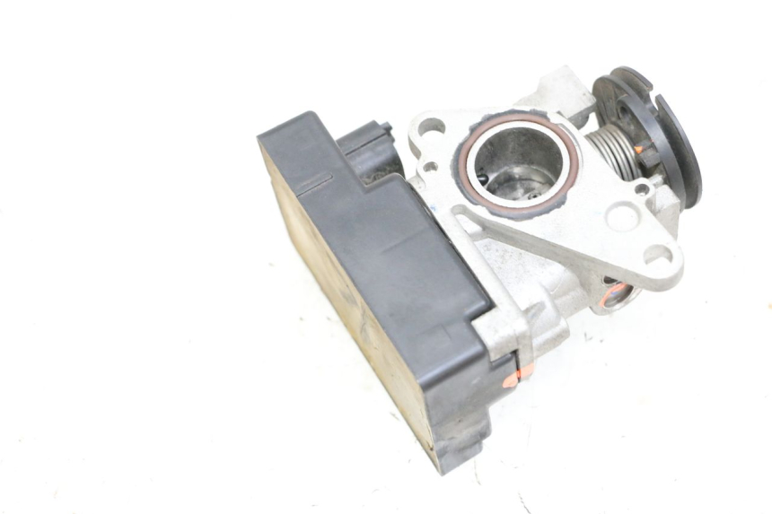 photo de INIEZIONE PEUGEOT KISBEE 4T 50 (2018 - 2022) - Primo piano tecnico