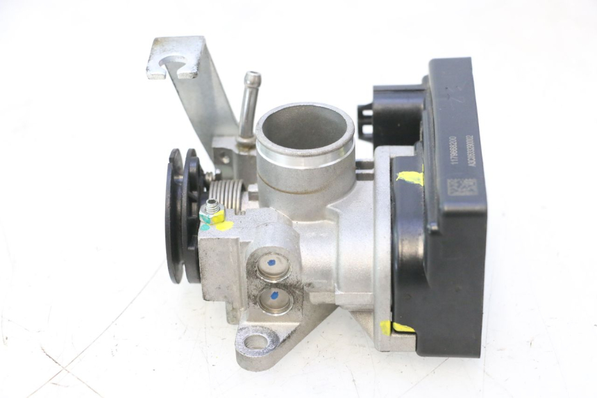 photo de CORPO FARFALLATO PEUGEOT KISBEE 4T 50 (2023 - 2026) - Vista principale
