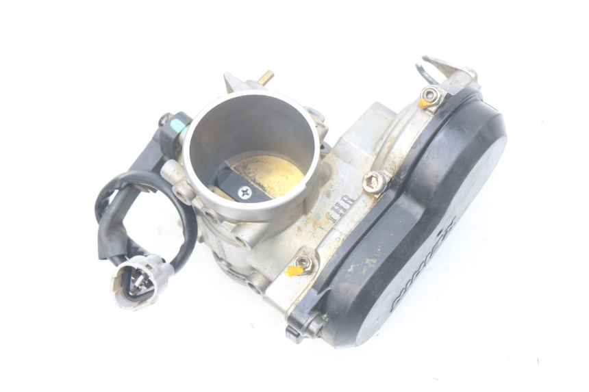 photo de INIEZIONE KAWASAKI KX F KXF 450 (2012 - 2015) - Primo piano tecnico