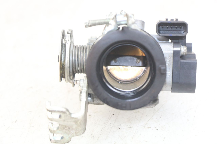 photo de INIEZIONE YAMAHA MT ABS 125 (2014 - 2018) - Altra angolazione