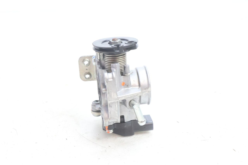 photo de CORPO FARFALLATO YAMAHA N-MAX NMAX 125 (2021 - 2024) - Altra angolazione