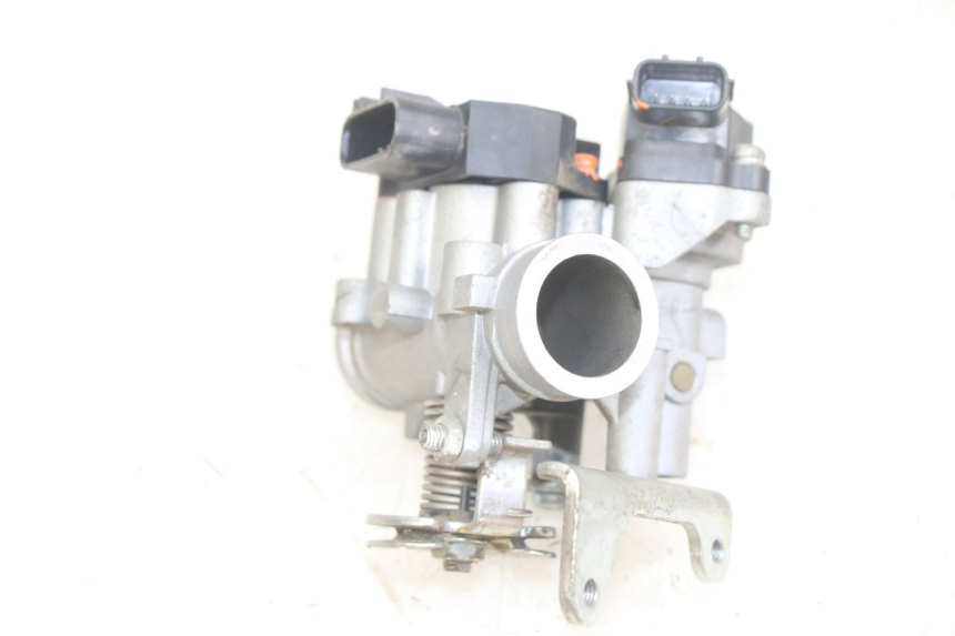 photo de INIEZIONE YAMAHA NEOS NEO'S 4T 50 (2008 - 2016) - Primo piano tecnico