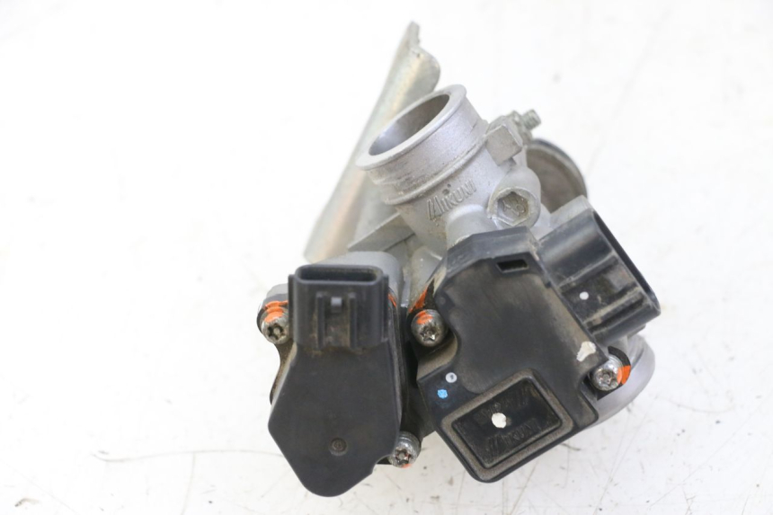 photo de INIEZIONE YAMAHA NEOS NEO'S 4T 50 (2008 - 2016) - Altra angolazione