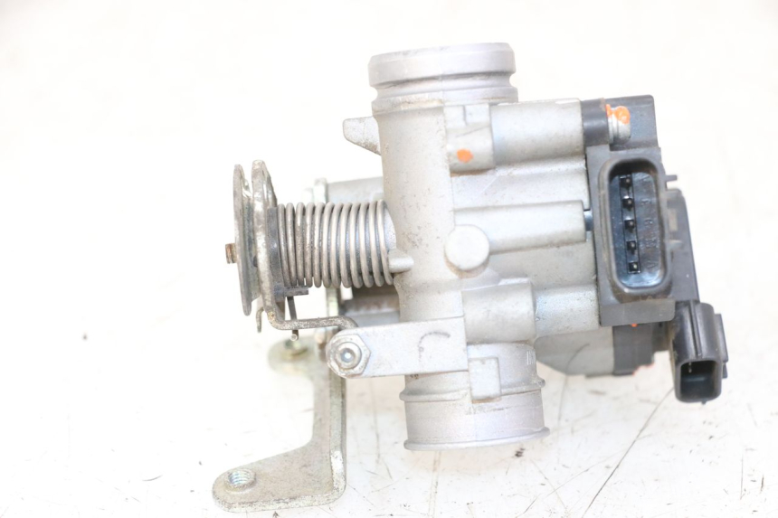 photo de INIEZIONE YAMAHA NEOS NEO'S 4T 50 (2008 - 2016) - Dettagli dei punti di fissaggio