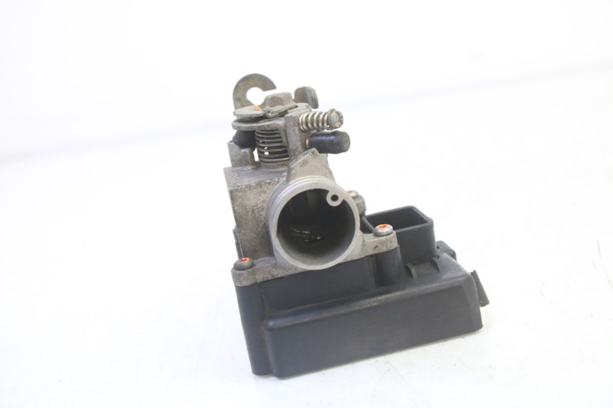 photo de CORPO FARFALLATO KYMCO LIKE 4T 50 (2019 - 2025) - Altra angolazione