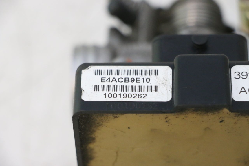photo de CORPO FARFALLATO KYMCO LIKE 4T 50 (2019 - 2025) - Ricambio usato controllato