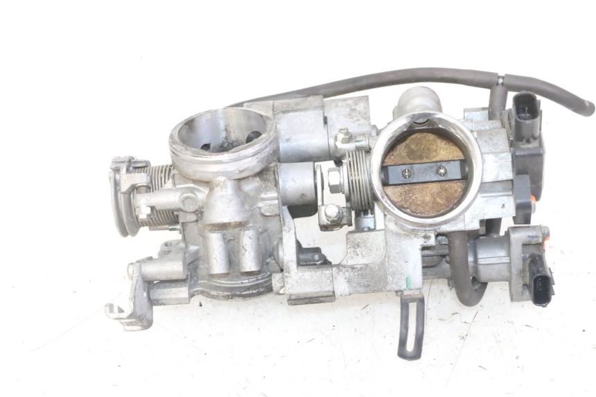 photo de CORPO FARFALLATO HONDA NTV DEAUVILLE ABS 700 (2007 - 2016) - Stato della superficie e materiale